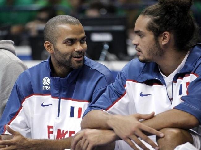 Tony-Parker-Noah_full_diapos_large